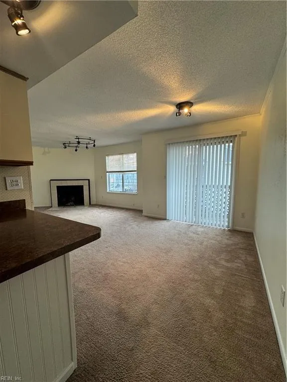 Virginia Beach, Virginia 23452, United States, 2 Bedrooms Bedrooms, ,2 BathroomsBathrooms,Residential,Active,16066