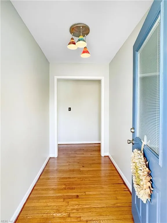 Hampton, Virginia 23666, United States, 3 Bedrooms Bedrooms, ,2 BathroomsBathrooms,Residential,Active,18766