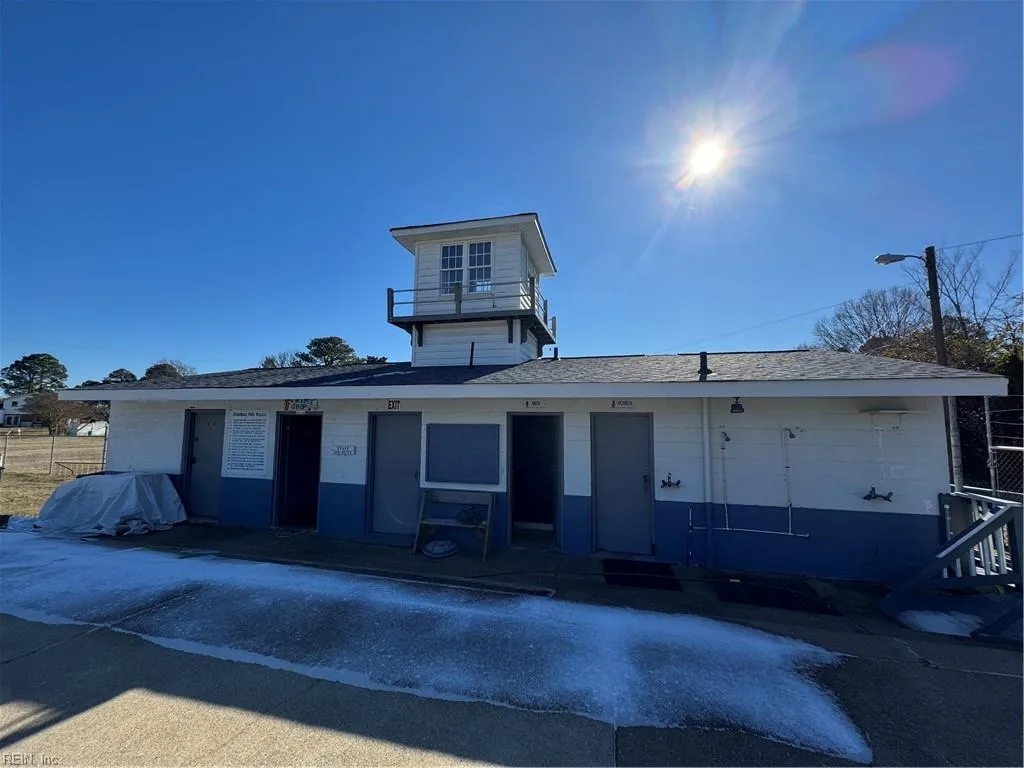 Hampton, Virginia 23666, United States, 3 Bedrooms Bedrooms, ,2 BathroomsBathrooms,Residential,Active,18766