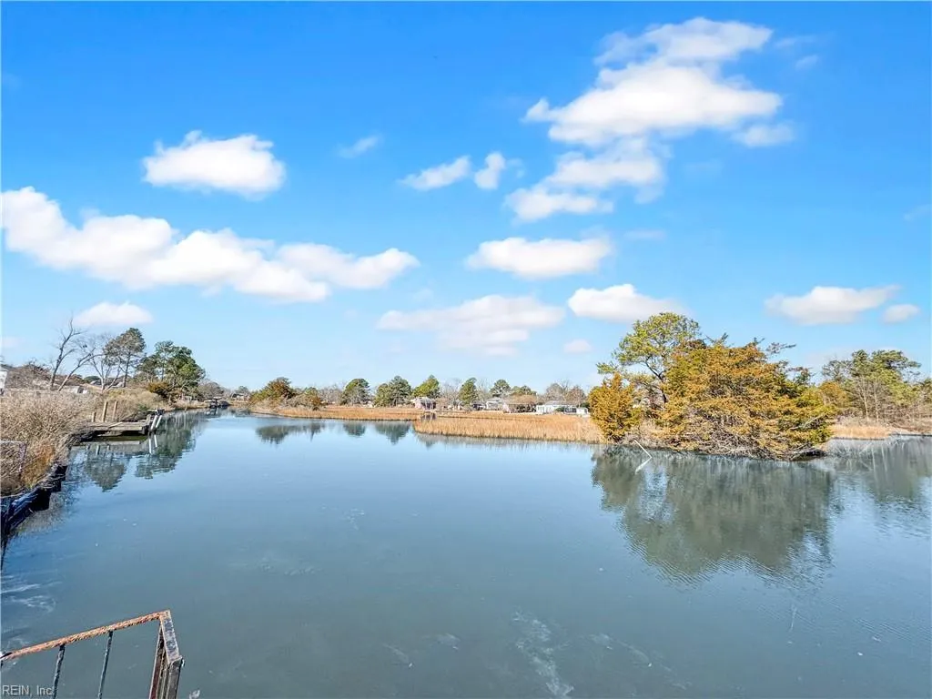 Hampton, Virginia 23666, United States, 3 Bedrooms Bedrooms, ,2 BathroomsBathrooms,Residential,Active,18766