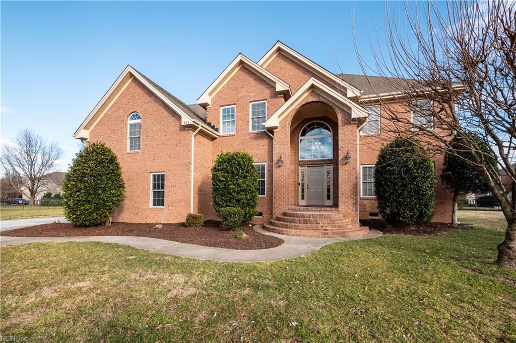Photo of 1505 Trajan Reach, Chesapeake, VA 23322 (MLS # 10617362)