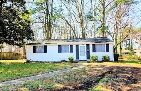 Photo of 2000 Neville Circle, Hampton, VA 23663 (MLS # 10625827)