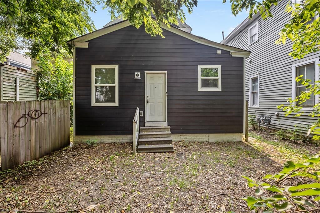 Photo of 126 Linden Avenue #2, Portsmouth, VA 23704 (MLS # 10655331)