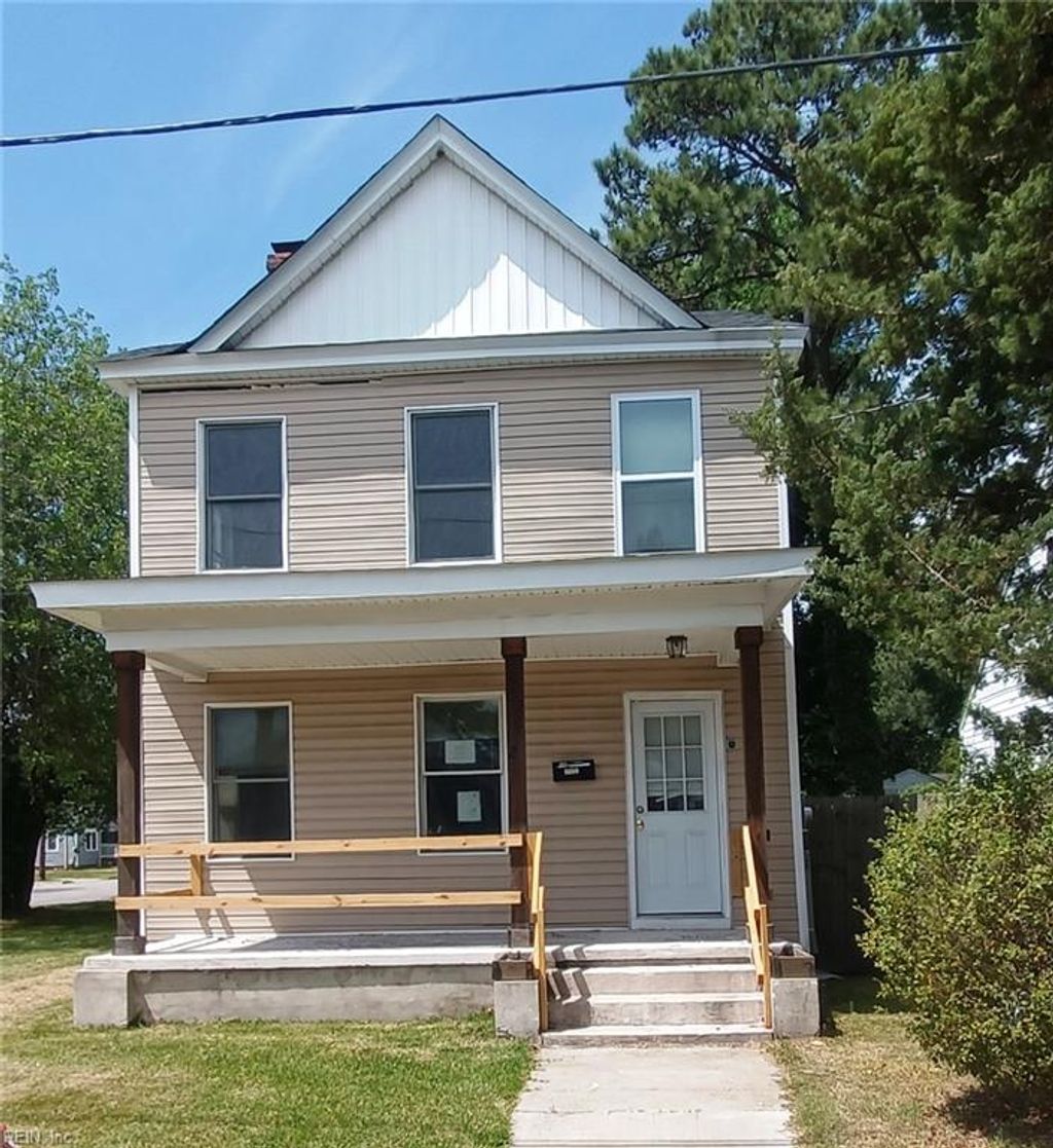 Photo of 2222 PEARL Street, Portsmouth, VA 23704 (MLS # 10632937)