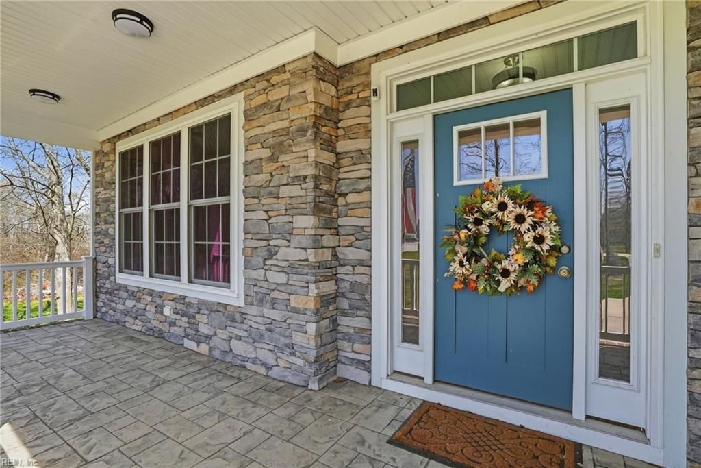 Photo of 130 Farrand Drive, Suffolk, VA 23434 (MLS # 10639129)