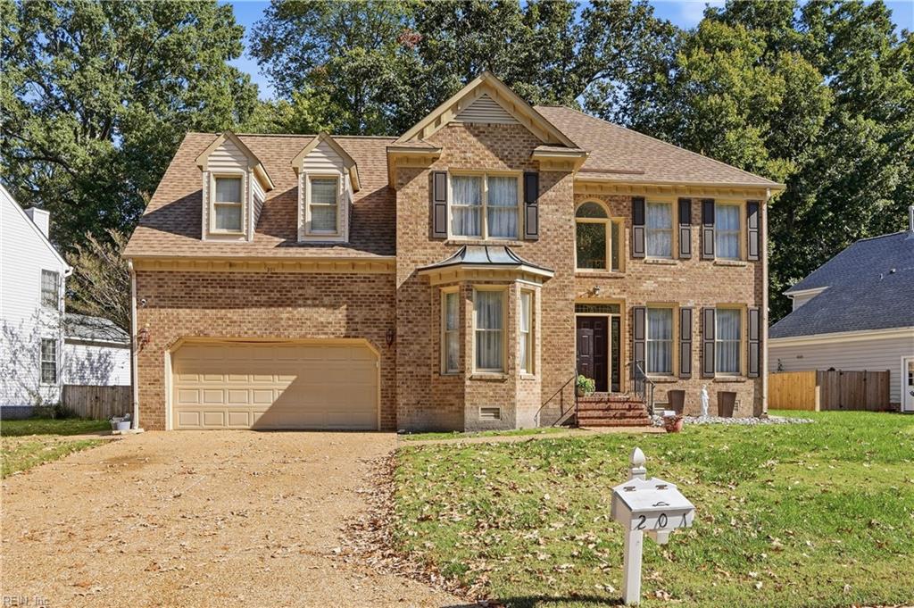 Photo of 201 W Wedgwood Drive, Yorktown, VA 23693 (MLS # 10659811)