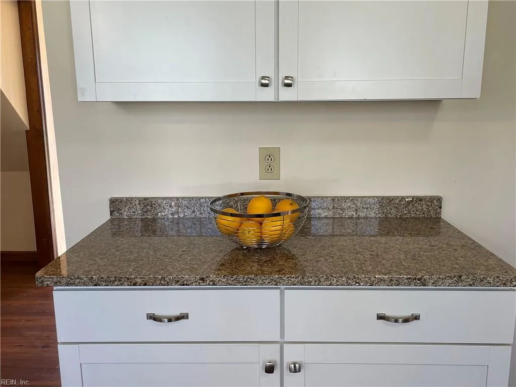 Virginia Beach, Virginia 23453, United States, 3 Bedrooms Bedrooms, ,3 BathroomsBathrooms,Residential,Active,256189