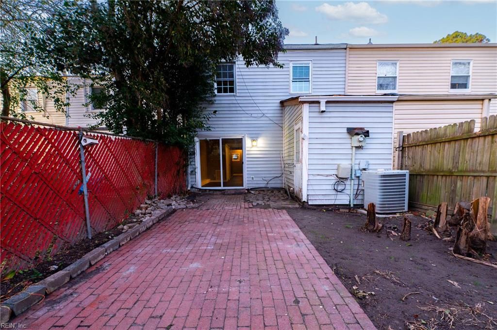 Photo of 5665 Dodington Court, Virginia Beach, VA 23462 (MLS # 10614598)