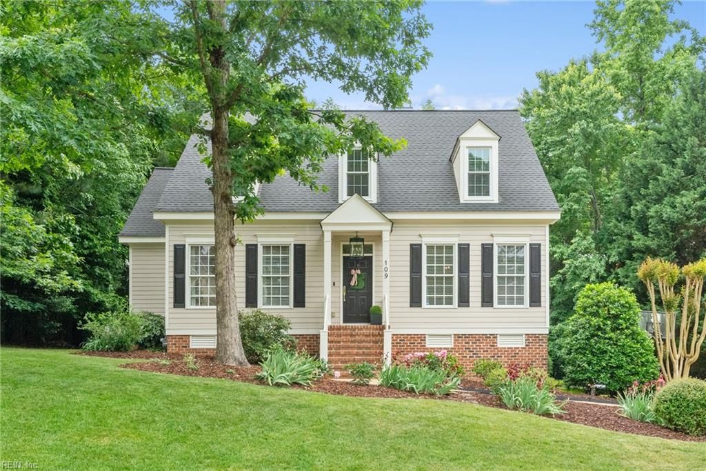 Photo of 109 Marion, Williamsburg, VA 23188 (MLS # 10633634)