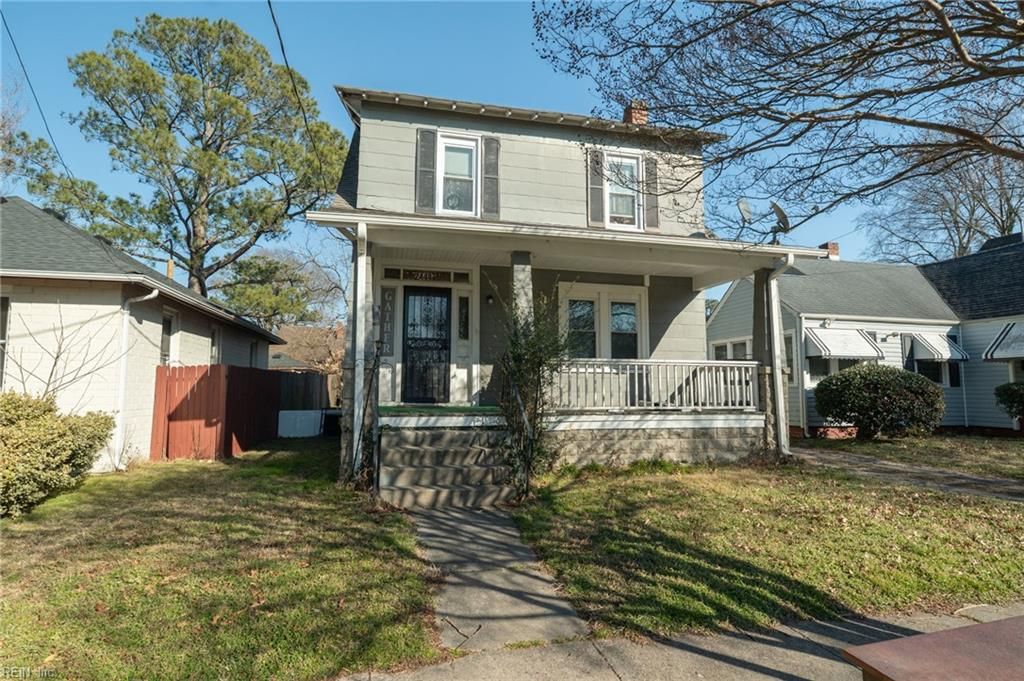 Photo of 2444 Ballentine Boulevard, Norfolk, VA 23509 (MLS # 10620382)