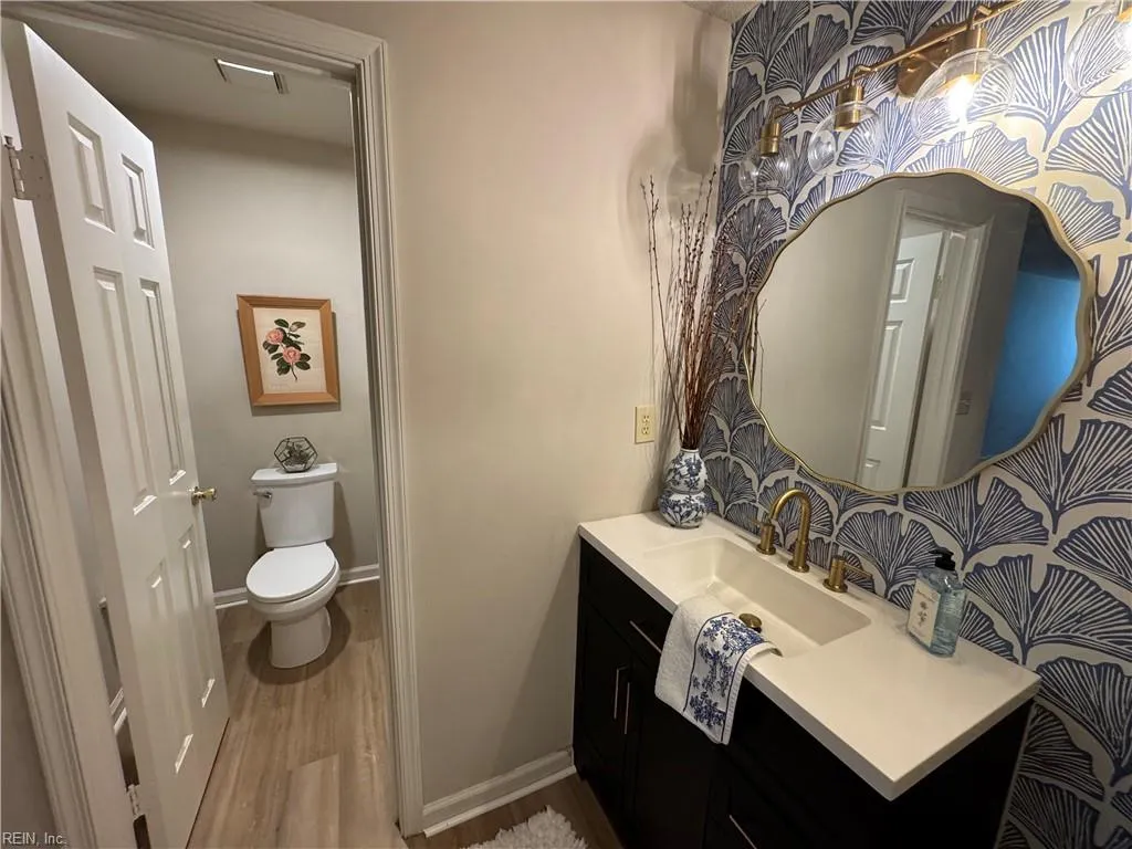 Virginia Beach, Virginia 23453, United States, 2 Bedrooms Bedrooms, ,2 BathroomsBathrooms,Residential,Active,123539