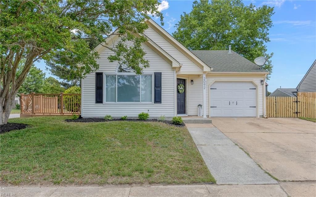Photo of 2092 Manassas Run, Virginia Beach, VA 23464 (MLS # 10634998)