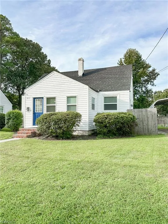 Portsmouth, Virginia 23701, United States, 2 Bedrooms Bedrooms, ,1 BathroomBathrooms,Residential,Active,216650