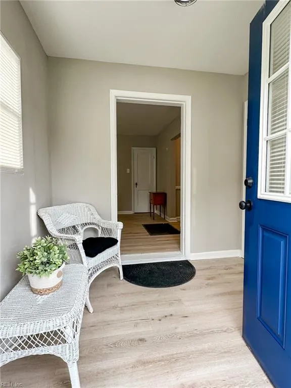 Portsmouth, Virginia 23701, United States, 2 Bedrooms Bedrooms, ,1 BathroomBathrooms,Residential,Active,216650