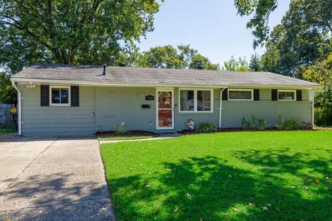 740 Farnham LN Virginia Beach VA 23455