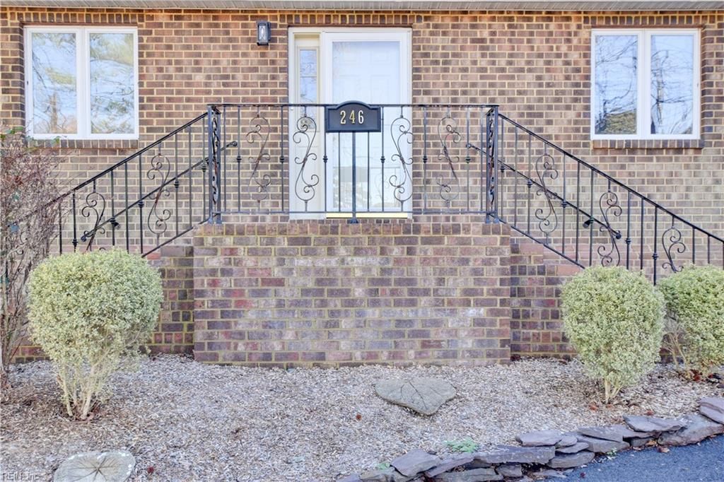 Photo of 246 Hunts Neck Road, Poquoson, VA 23662 (MLS # 10617094)