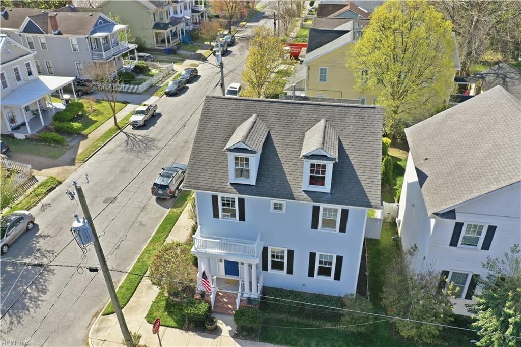 Photo of 1053 Spratley Street, Portsmouth, VA 23704 (MLS # 10627777)