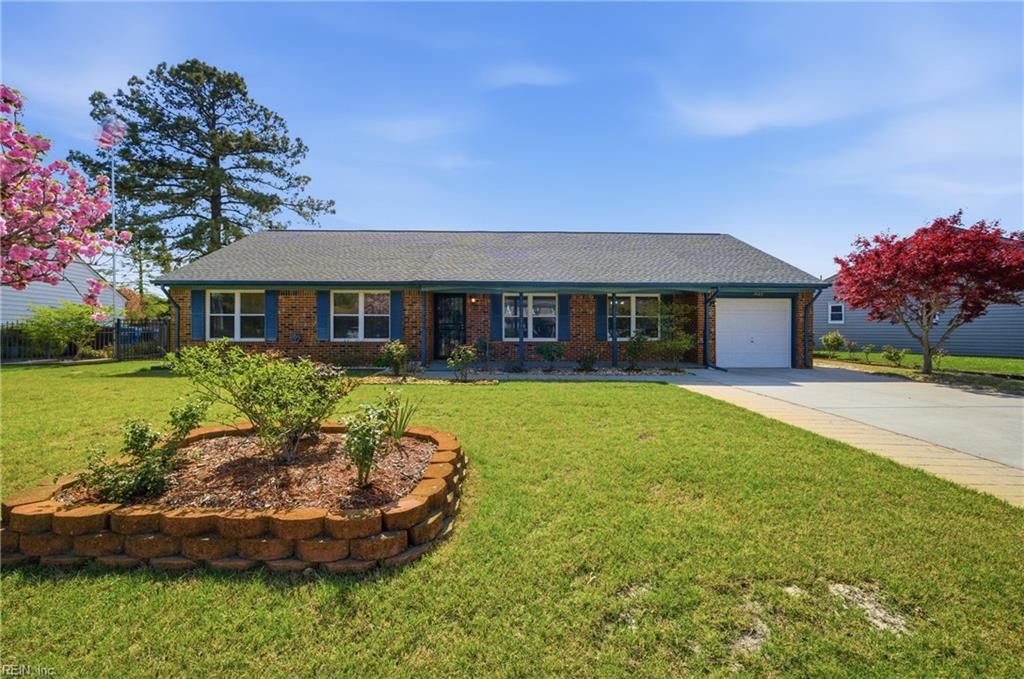 Photo of 1405 Powder Ridge Court, Virginia Beach, VA 23453 (MLS # 10628220)