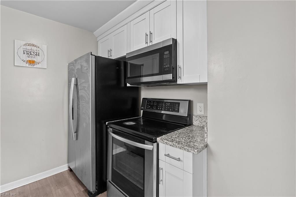 Photo of 9607 Sherwood Place, Norfolk, VA 23503 (MLS # 10620204)