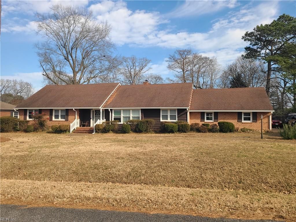 Photo of 1328 River Road Road, Suffolk, VA 23434 (MLS # 10622870)