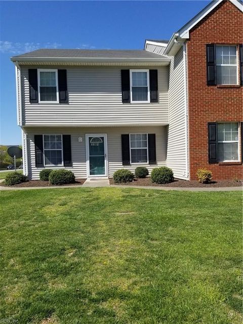 Single Family Residence in Chesapeake VA 3301 Clover Meadows Drive.jpg