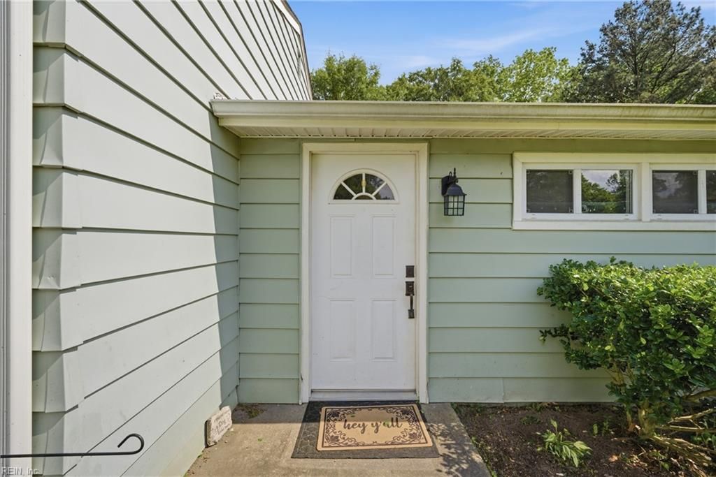 Photo of 4019 Garwood Avenue, Portsmouth, VA 23701 (MLS # 10635288)
