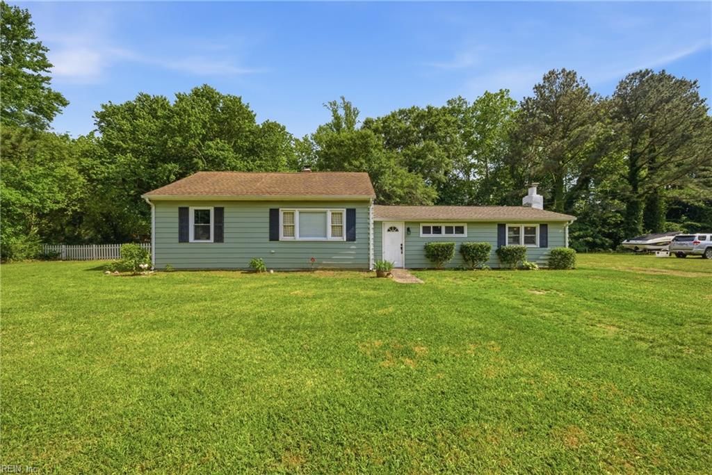 Photo of 4019 Garwood Avenue, Portsmouth, VA 23701 (MLS # 10635288)