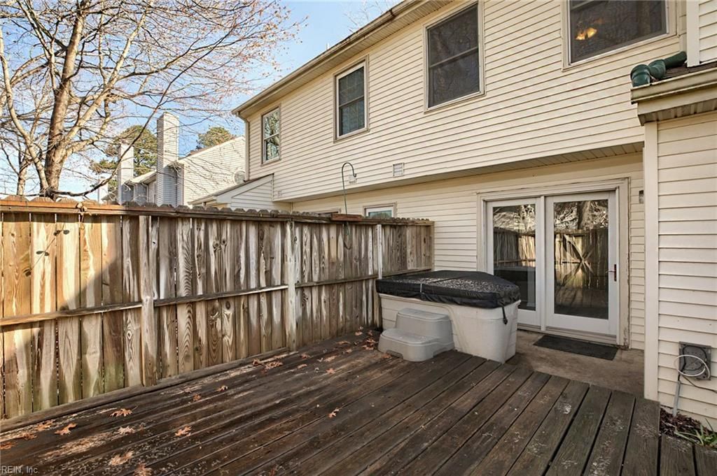 Photo of 110 Souverain Landing, Yorktown, VA 23692 (MLS # 10624554)