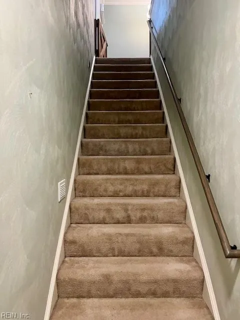 Virginia Beach, Virginia 23455, United States, 3 Bedrooms Bedrooms, ,2 BathroomsBathrooms,Residential,Active,206801