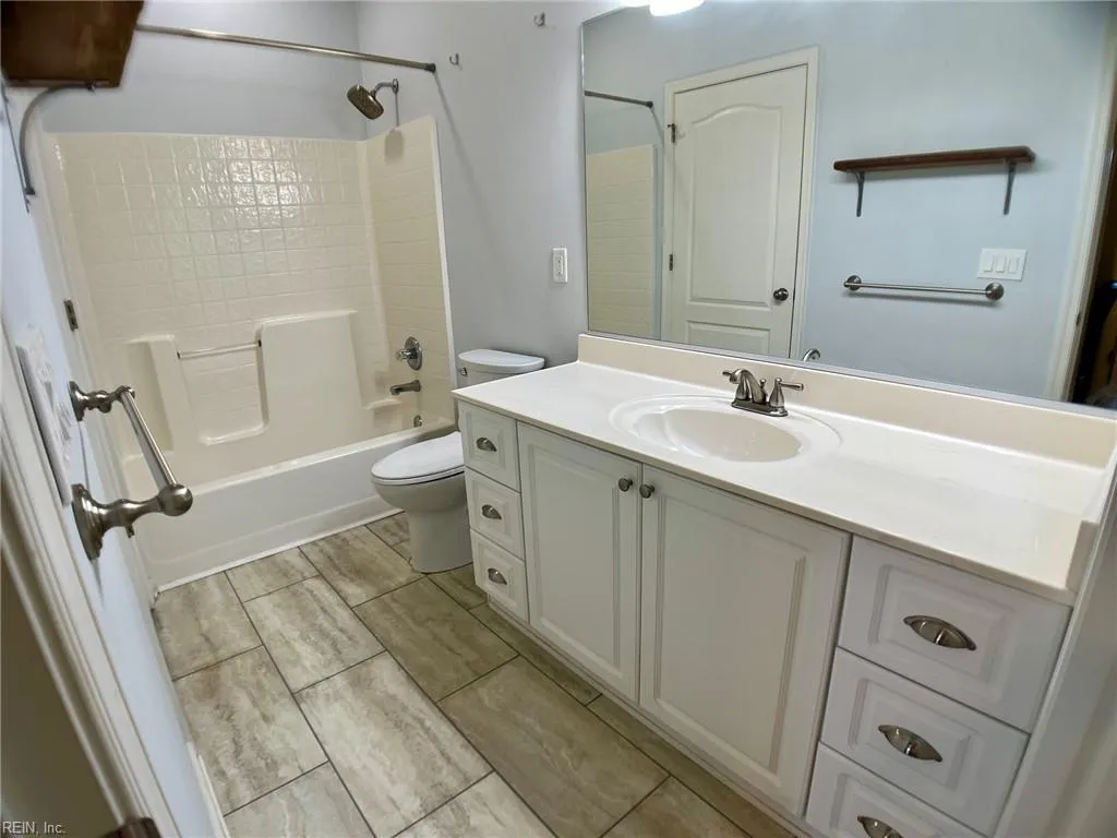 Virginia Beach, Virginia 23455, United States, 3 Bedrooms Bedrooms, ,2 BathroomsBathrooms,Residential,Active,206801