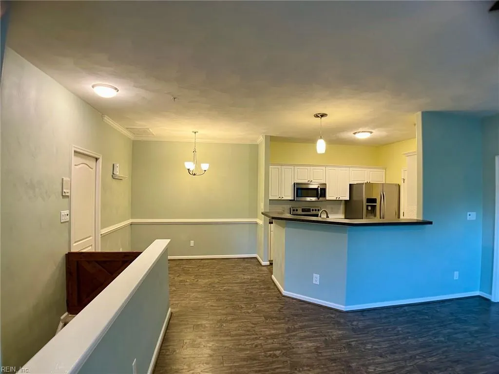 Virginia Beach, Virginia 23455, United States, 3 Bedrooms Bedrooms, ,2 BathroomsBathrooms,Residential,Active,206801