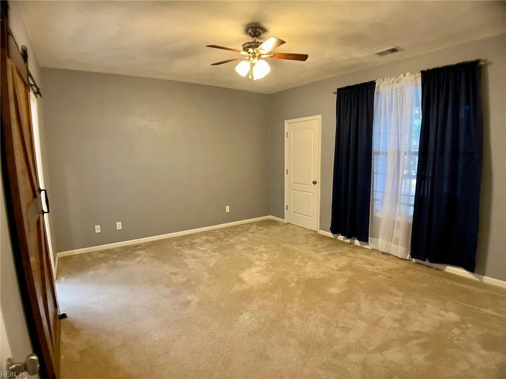 Virginia Beach, Virginia 23455, United States, 3 Bedrooms Bedrooms, ,2 BathroomsBathrooms,Residential,Active,206801