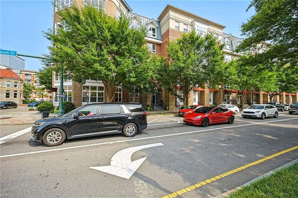 Photo of 388 Boush Street #406, Norfolk, VA 23510 (MLS # 10644747)