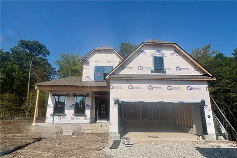 Photo of 2022 Swiss Lane, Gloucester, VA 23061 (MLS # 10605170)