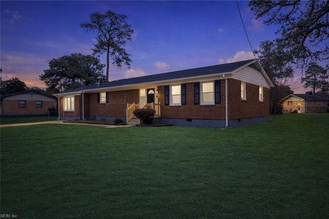 Photo of 1618 Belafonte Drive, Portsmouth, VA 23701 (MLS # 10624730)