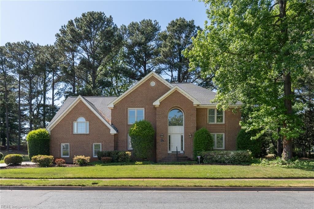 Photo of 1208 Masters Row, Chesapeake, VA 23320 (MLS # 10633954)