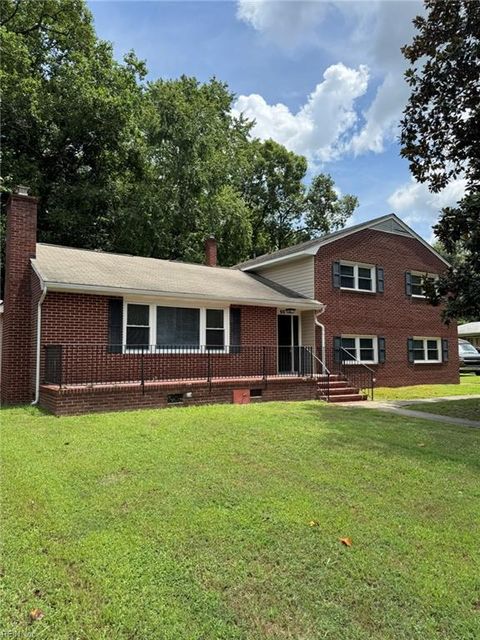 Photo of 90 Glade Road, Newport News, VA 23606 (MLS # 10606309)