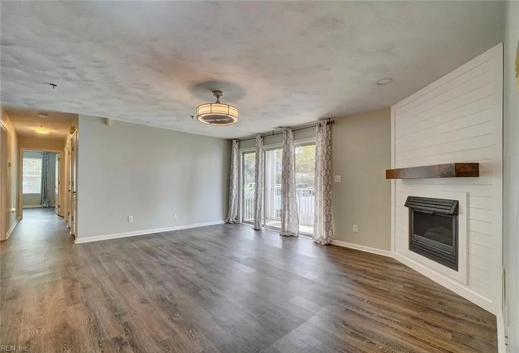 Virginia Beach, Virginia 23451, United States, 3 Bedrooms Bedrooms, ,2 BathroomsBathrooms,Residential,Active,99078