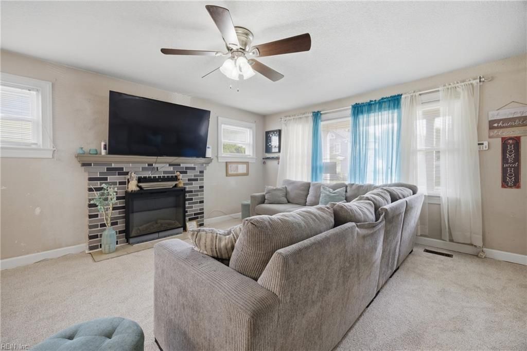 Photo of 304 Walker Avenue, Norfolk, VA 23523 (MLS # 10636932)