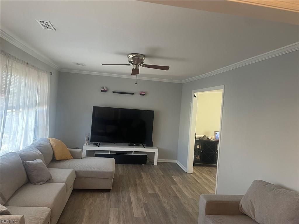 Photo of 344 De Laura Drive, Newport News, VA 23608 (MLS # 10619352)