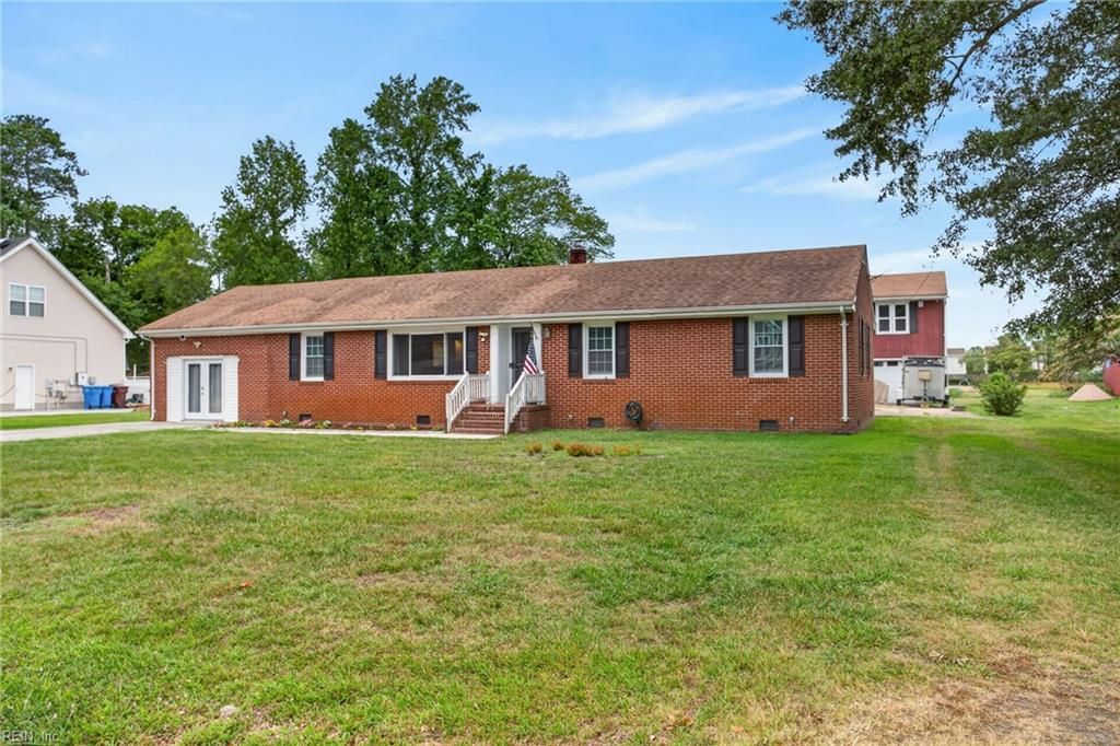 Photo of 3516 Parr Lane, Chesapeake, VA 23323 (MLS # 10639906)