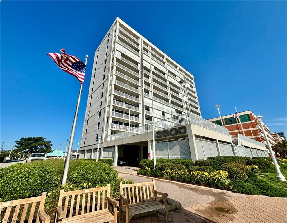 Photo of 3800 Atlantic Avenue #604, Virginia Beach, VA 23451 (MLS # 10652178)