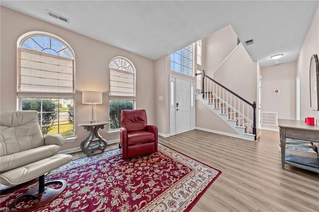 Virginia Beach, Virginia 23456, United States, 4 Bedrooms Bedrooms, ,3 BathroomsBathrooms,Residential,Pending,9157