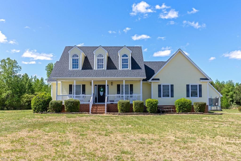 Photo of 21262 Buckhorn Quarter Road, Courtland, VA 23837 (MLS # 10632174)