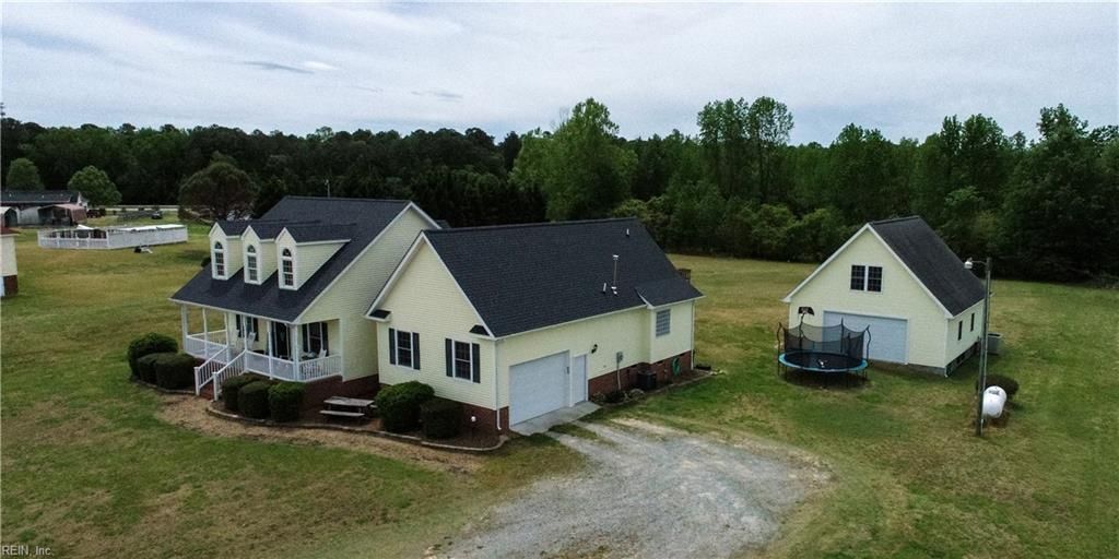 Photo of 21262 Buckhorn Quarter Road, Courtland, VA 23837 (MLS # 10632174)