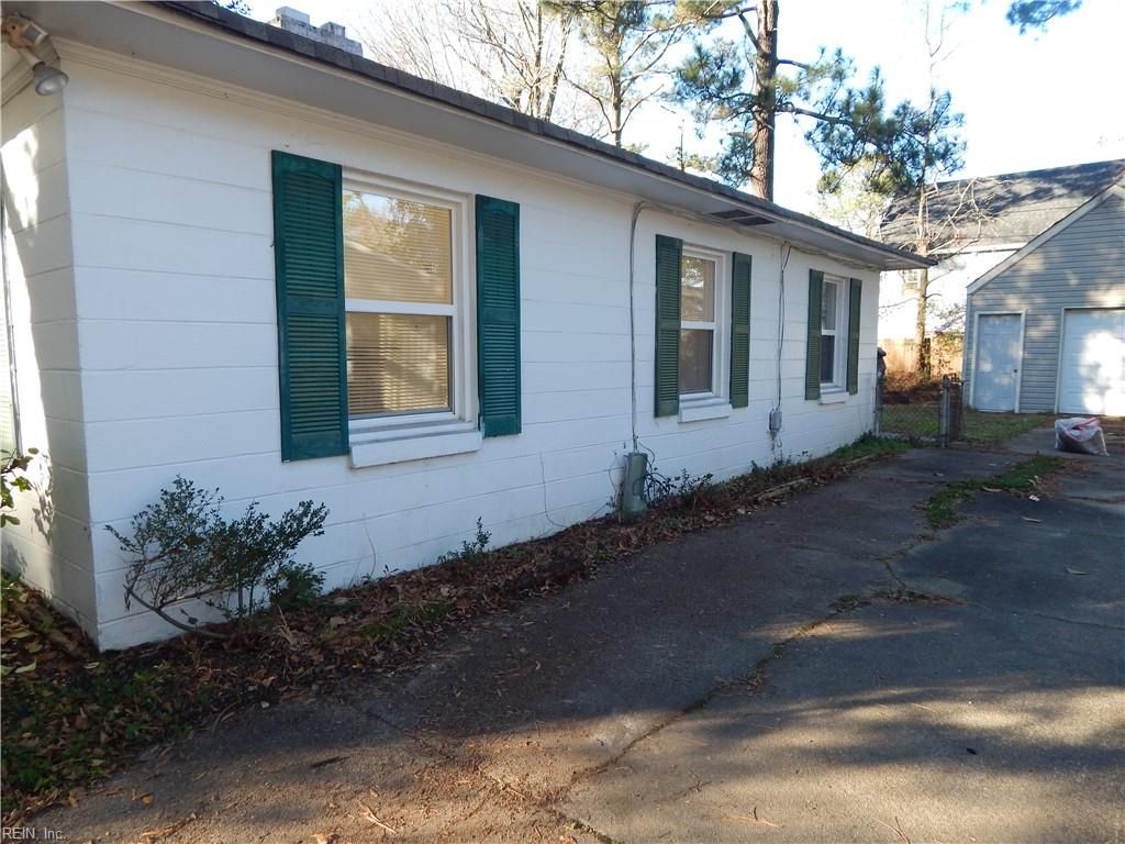 Photo of 3574 Ladd Avenue, Norfolk, VA 23502 (MLS # 10622662)