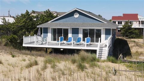 Photo of 3656 Sandfiddler Road, Virginia Beach, VA 23456 (MLS # 10619712)