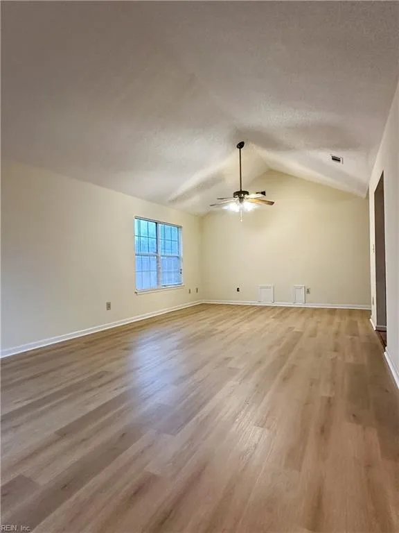 Norfolk, Virginia 23513, United States, 3 Bedrooms Bedrooms, ,2 BathroomsBathrooms,Residential,Active,251087