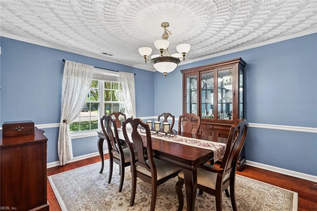 Virginia Beach, Virginia 23454, United States, 4 Bedrooms Bedrooms, ,3 BathroomsBathrooms,Residential,Pending,128438