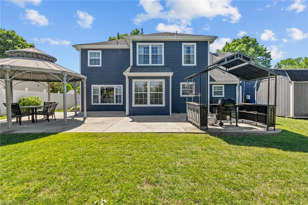 Virginia Beach, Virginia 23454, United States, 4 Bedrooms Bedrooms, ,3 BathroomsBathrooms,Residential,Pending,128438